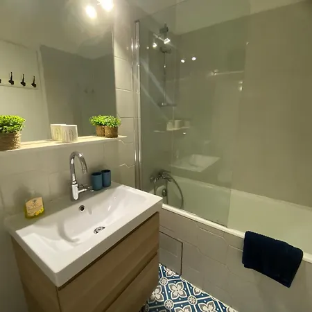 公寓 Quatre Couchages, 100 M